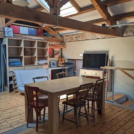 Lodge Magnifique Loft Sur La Life Is A